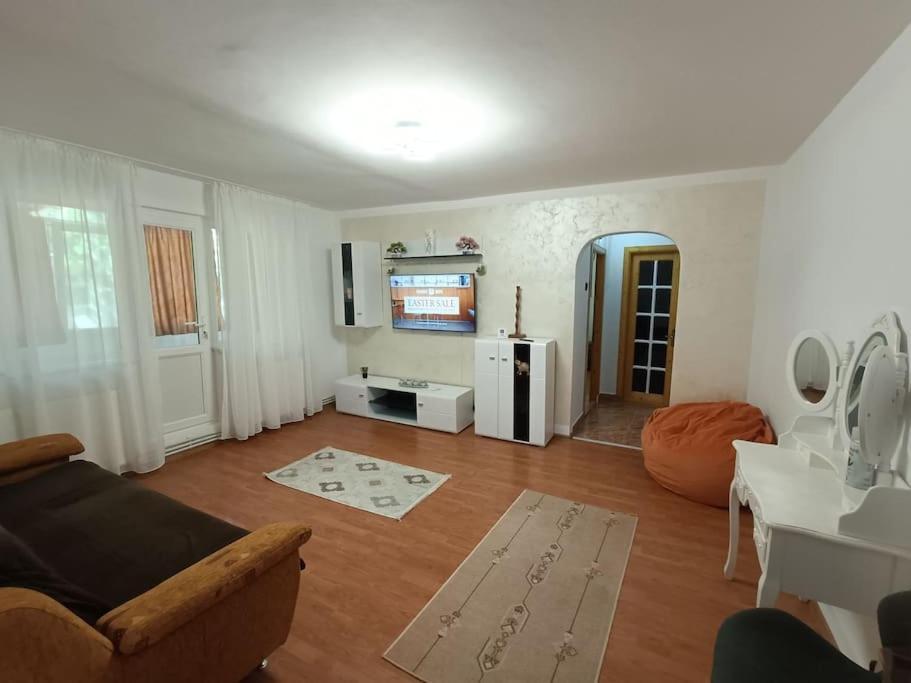 Apartament Alis2011 Buzău Eksteriør bilde